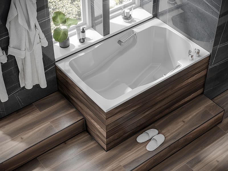 https://www.cabuchon.com/wp-content/uploads/takara-deep-soaking-tub-wood-panelling.jpg